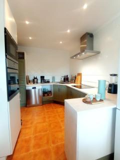 Villa Pinos Malaga with private pool, garden, BBQ - 6