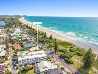 Lennox Head Waves 2 Beachside Apartment - Lennox Head - 1