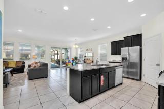 7033-7-OW-Perfect setting for relaxing - 3