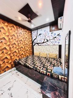 Shri shiv guest house - Varanasi - 4