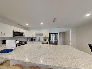 7326-3-LF-Bungalow with lake view near Universal - Orlando - 3