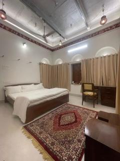 Rudreshwar Mahadeo Kothi - Varanasi - 1