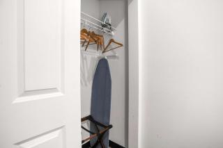 CozySuites Stunning 1BR in Downtown Pitts #8 - Pittsburgh - 3
