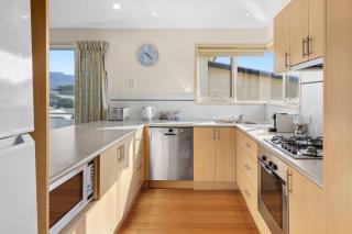 Family Tides - Apollo Bay - 5