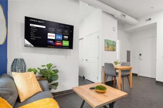 CozySuites Stunning 1BR in Downtown Pitts #11 - Pittsburgh - 9