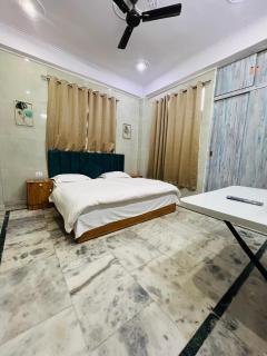 Amrut Living Stay - Vrindāvan - 4