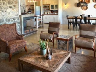 Ndefu Self Catering Accommodation - Otjiwarongo - 1