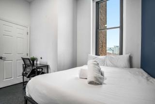 CozySuites Stunning 1BR in Downtown Pitts #24 - Pittsburgh - 5