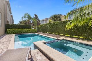 7601-7-BL-Designer decorated with whimsical themed rooms - Orlando - 7