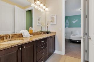 7617-8-BL-Upscale high-end vacation home for 30 - 3