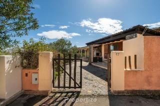 Villetta de Pedra by Propertize - Palm Village - Simius - 2