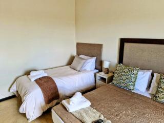 Kitchen51 Cottages - Keetmanshoop - 3