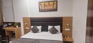 Townhouse Karol Bagh Near Yes Bank - Jāmb - 6