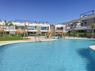 3105 - Penthouse Santa Rosalia Life & Lake Resort - 9