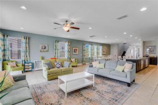 7723-9-GS- In STYLE open concept living area - 5