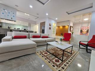 Eni`s Apartments - 0