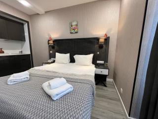 Batumi Courttyard Great Holidays - Batumi - 2