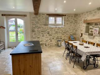 Hourquebie-Demeure de charme entièrement rénovée à 2 min de la rivière-Entre mer et montagne - 3