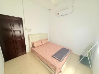 Salahuddin Islamic Homestay Beserah Kuantan - 3