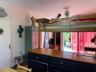 Studio avec terrasse, salle d'eau et WC partagés - Lorient - 4