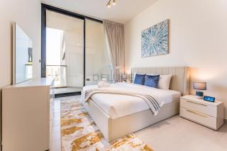 Skyline and Community Views 1BR with Private Balcony Near Community Park, Binghatti Amber, Jumeirah Village Circle by Deluxe Holiday Homes - 7