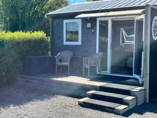 Blackbird Cottage a Cosy Country Hideaway Near Lincoln University & Local Wedding Venues - 4