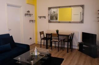 Cosy & Modern 1-Bed, City Centre - 6