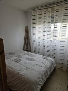 APPT 2 PIECES 52m2 avec LOGGIA 7m2 REF 4032 - Le Castellas - 5