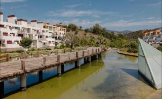 Modern apartment in a magnificent mountain resort - Estepona - 1