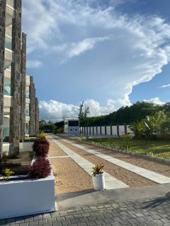 Stylish 2-Beds beach side apart with common pool Post Lafayette - Roches Noires - 8