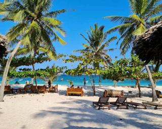 Beachfront 2 Bedroom apartment in Diani - Diani Beach - 1
