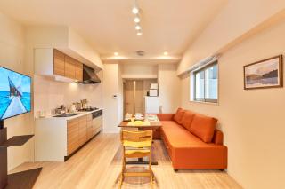 Nomadland Shinagawa Omori 1004 - 4