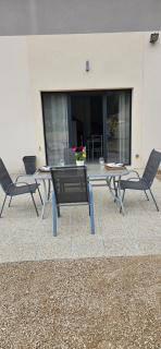 Duplex 2 chambres avec extérieur - Suze-la-Rousse - 9