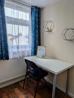 Cosy studio close to Heathrow Airport - 8