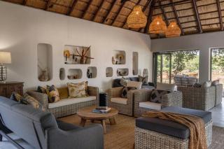 Sashwa River of Stars Plant-Based Wellness Safari Lodge - Hoedspruit - 3