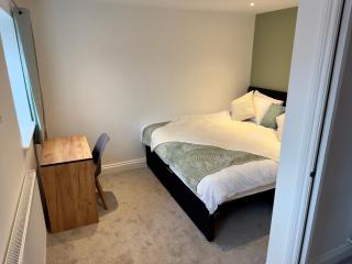 Hurley - A Converted Church Luxe Apartment - Gillingham - 9