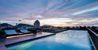 Patong luxurious Vacation one bedroom Apt The deck - Patong Beach - 9