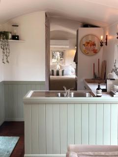 Train Carriage Tiny Home in the Byron Hinterland - 8