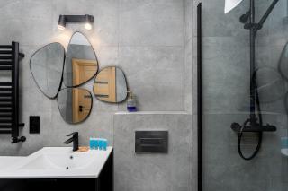 Raciborska Comfort Apartment by BookingHost - 8