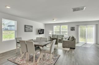 5BR Pet Friendly Retreat with Garage Parking home - Rocky Mount - 7