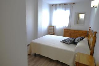 Apartamento con plaza de parking y piscina comunitaria - Roses - 1
