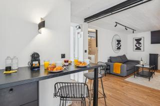 KAZA BELLA - Maisons Alfort 5 Luxurious apartment with private garden and Jacuzzi - Maisons-Alfort - 2
