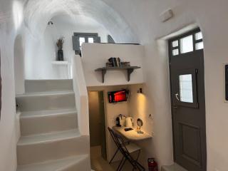 Theodora Suites - Oia - 6