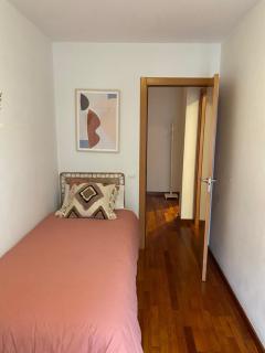 Mai&Maud Fira Apartment - Hospitalet de Llobregat - 3