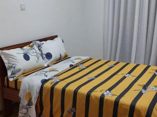 Lux Suites Sapphire Court Apartments - 7