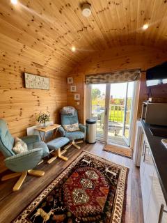 A Unique & Tranquil Smallholding Retreat - 9