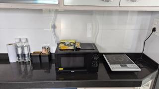 Cozy & Comfy Room 1BHK great location - 1