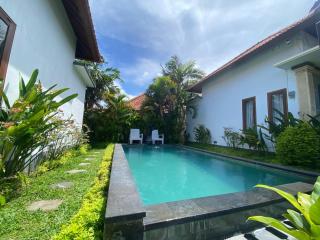 Tama Ubud Villa by SHM - Ubud - 9