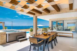 Luxury Plant Villas with the pool and seaview - Novalja - 8