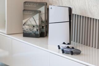 4BR Luxury Apartment with Burj Khalifa View and Direct Dubai Mall Access - Pool and PS5 Included - 3